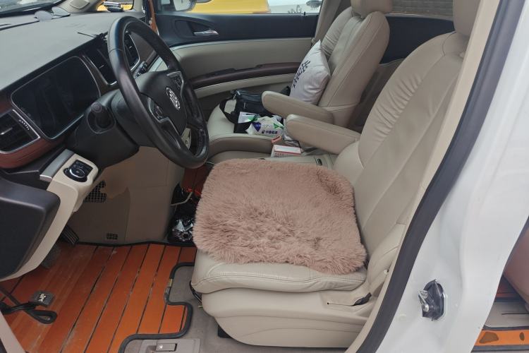 Used Buick GL8 2017 25S Luxury Version China V Standard
