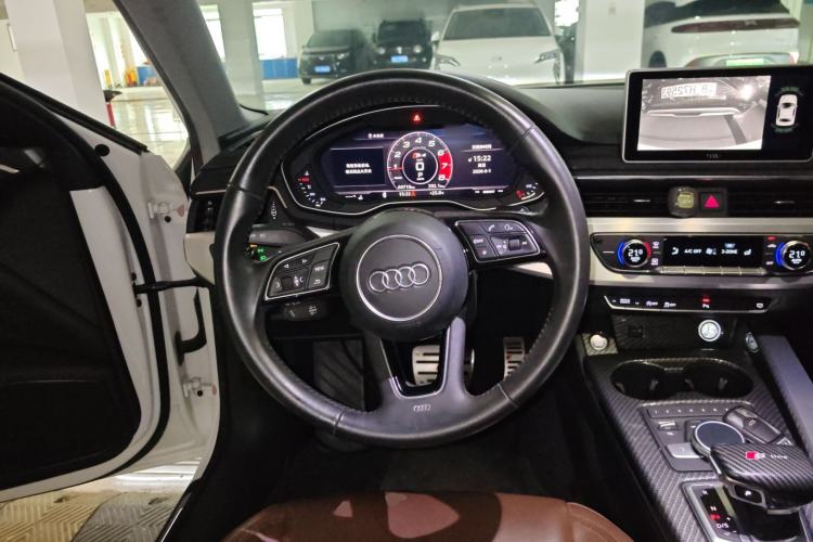 Used Audi A4L 2018 30th Anniversary Edition 40 TFSI Fashion Model