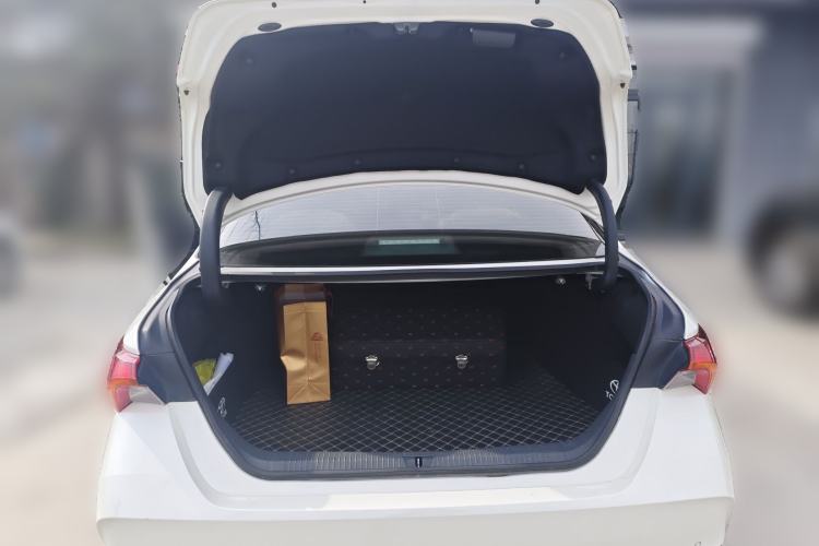 Used Toyota Avalon 2019 2.0L XLE Premium Edition China VI