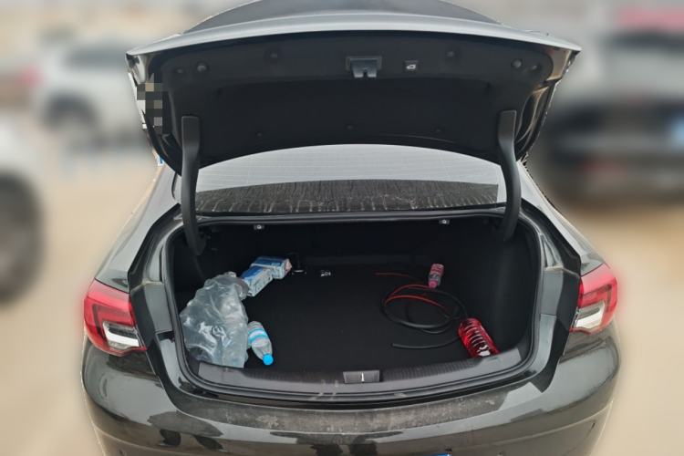 Used Buick Regal 2024 28T Luxury Edition Trunk