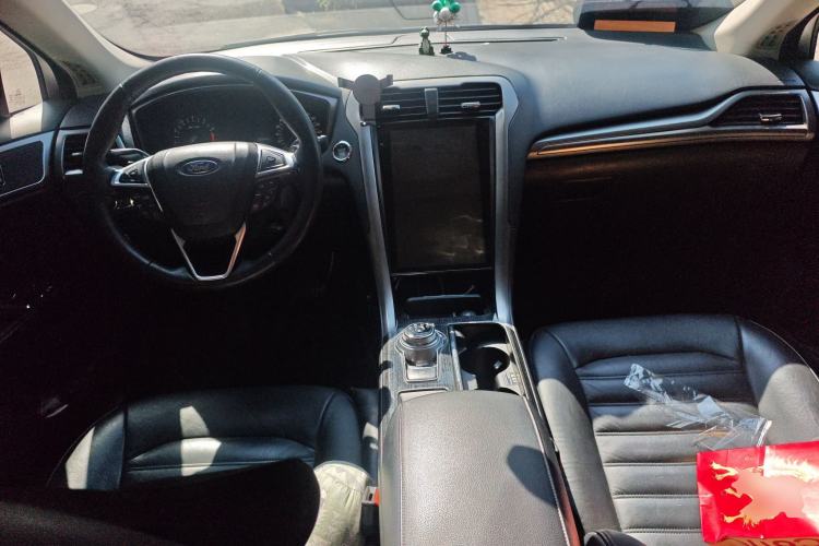 Used Ford Mondeo 2017 EcoBoost 200 Stylish Model
