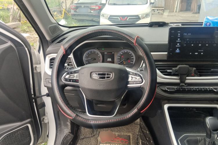 Used Geely Auto Vision X6 2020 1.4T Manual Luxury Model
