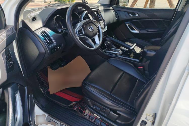 Used JMC Yusheng S350 2016 2.0T Automatic All-Wheel Drive Gasoline Luxury Version with Sunroof 5 Seats