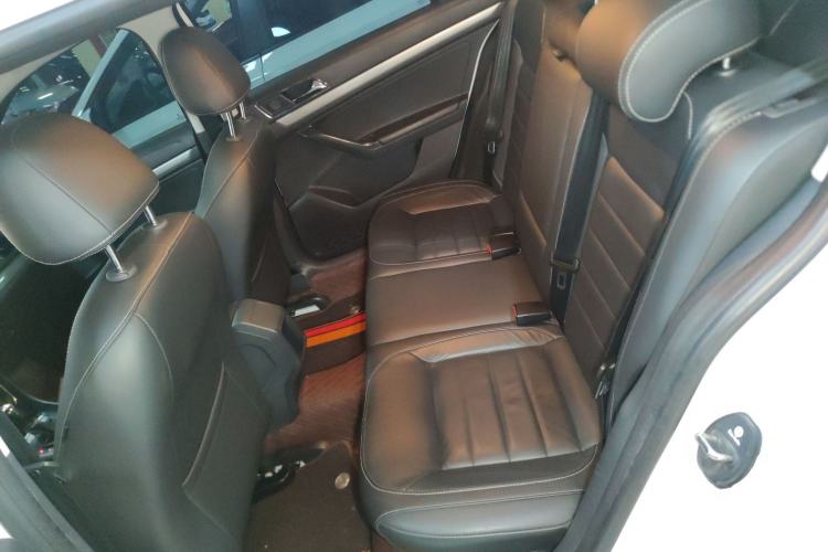 Used Volkswagen Lavida 2017 1.6L Automatic Comfort Edition