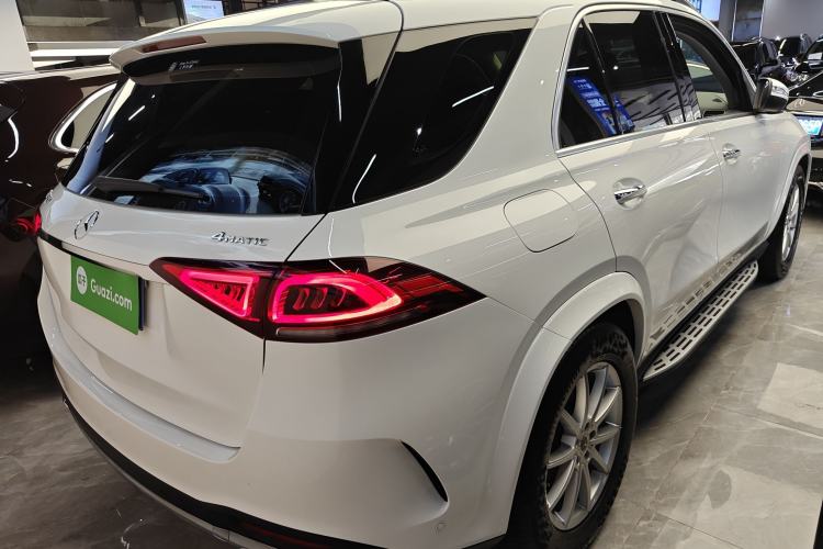 Used Mercedes-Benz GLE 2020 Restyled GLE 350 4MATIC Fashion Edition Rear Right 45 Deg