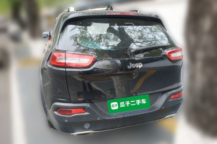 Used Jeep Cherokee 2017 2.4L Leading Edition