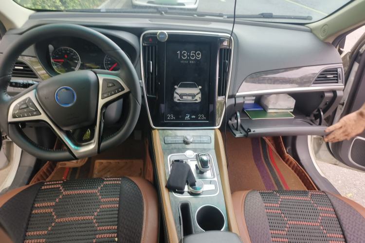 Used BYD Qin New Energy 2017 1.5T Luxury Model