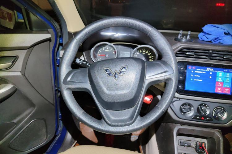 Used Wuling Hongguang 2018 1.5L S Comfort Model L2B
