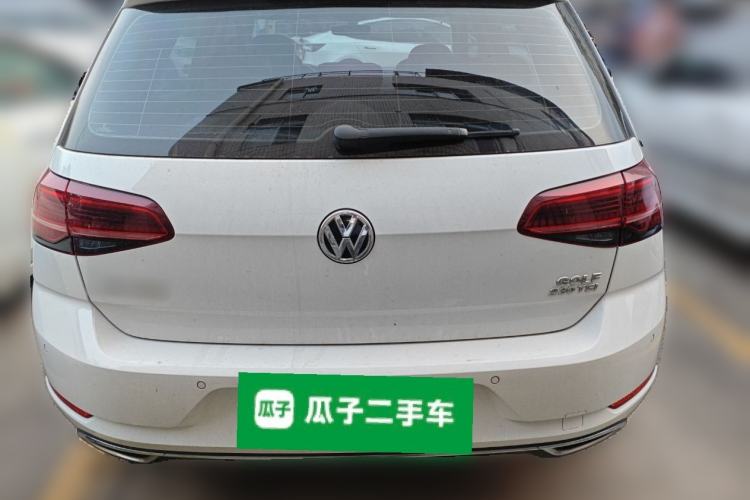 Used Volkswagen Golf 2018 230TSI Automatic Luxury Version
