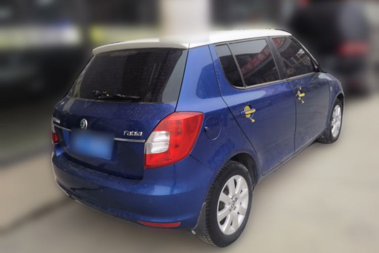 Used Skoda Fabia 2012 1.4L Manual Jingling Edition Rear Right 45 Deg