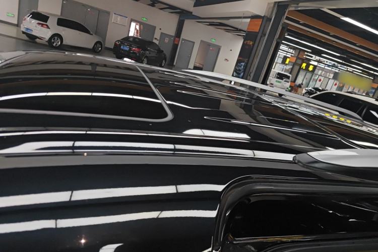 Used Toyota Granvia 2022 2.5L Hybrid Premium Edition