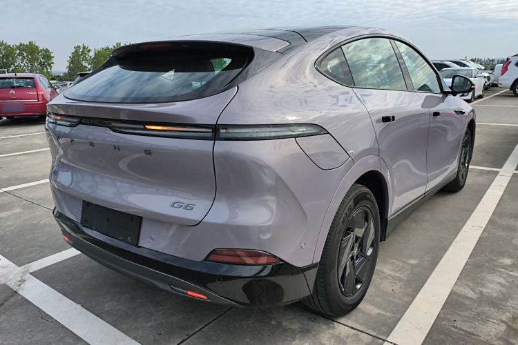 Used XPeng G6 2025 625 Long-Range Max Flagship Edition Rear Right 45 Deg