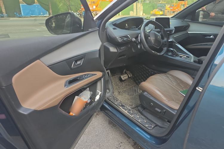 Used Peugeot 5008 2017 380THP 7-Seater Luxury GT Edition