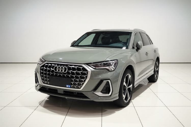 Used Audi Q3 2024 35 TFSI Fashion Dynamic Edition Guazi used car, China used car export, Used car for sale, Used  cars, Cheapest cars for sale