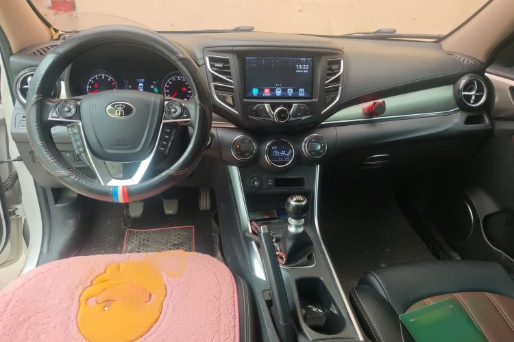 Used BYD Song 2016 GaiShi Edition 1.5TI Manual Elite Model