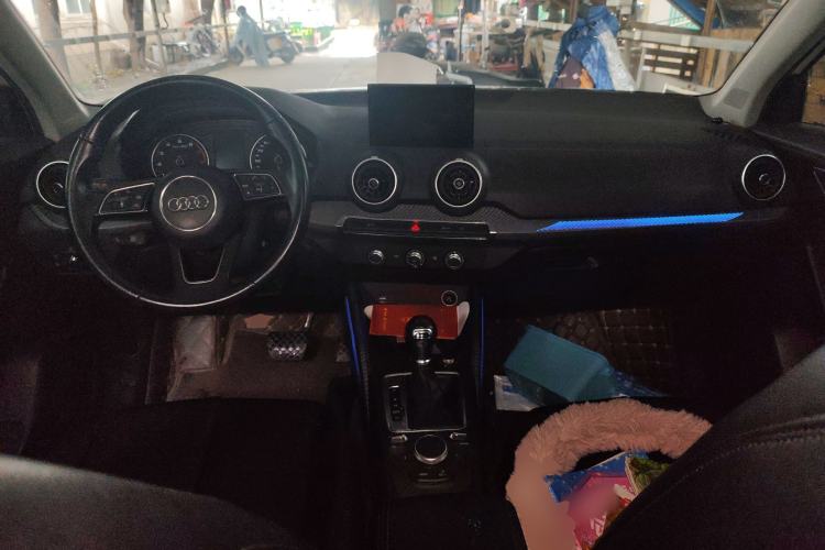 Used Audi Q2L 2018 35 TFSI Launch Exclusive Edition China V