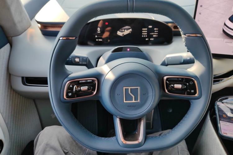 Used Zeekr MIX 2025 Long-Range Intelligent Driving Edition
