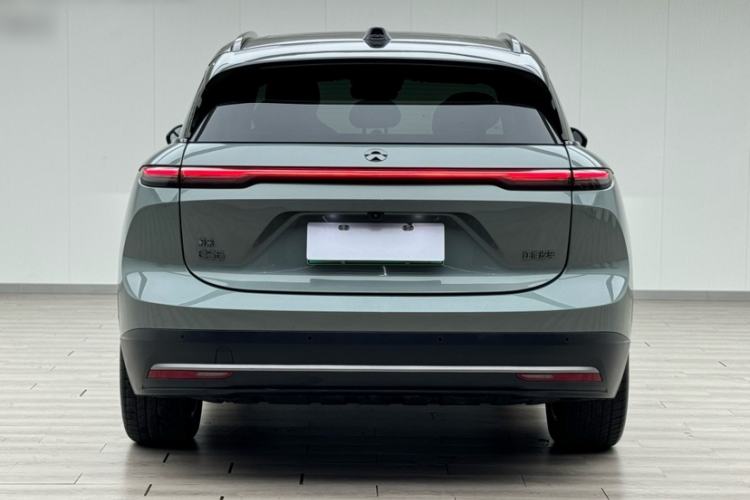 Used Nio ES6 2023 75 kWh Exterior 5