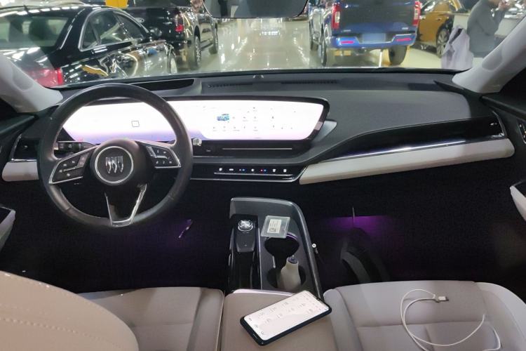 Used Buick E5 2023 Zhenxiang Standard Range Edition Center Console