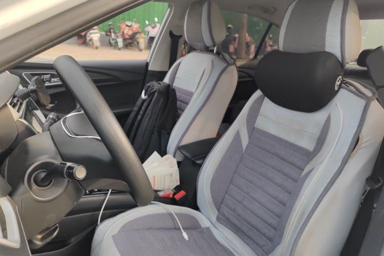 Used Roewe i5 2020 1.5L Automatic 4G Connected Linghao Edition