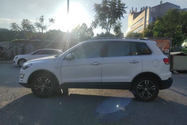 Used Zotye Domy X5 2017 Upgraded Model 1.5T CVT Landlord Edition