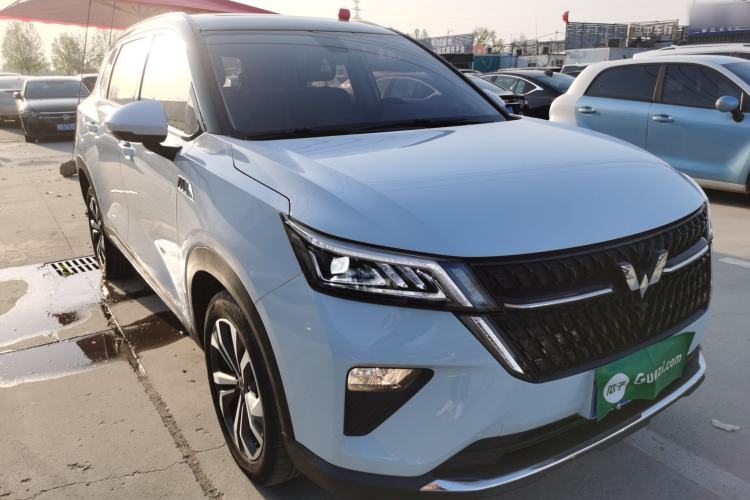 Used Wuling Asta 2022 2.0L DHT Electric-Speed Version