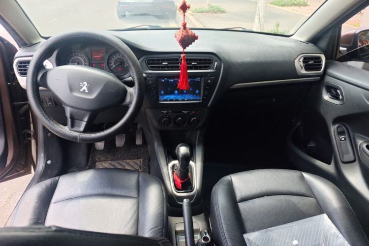 Used Peugeot 301 2014 1.6L Manual Comfort Edition Center Console