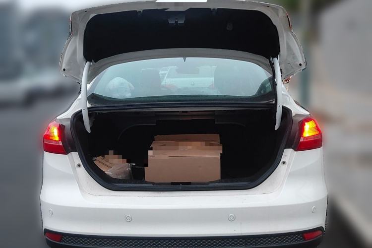 Used Ford Focus 2017 Sedan 1.6L Automatic Fashion Edition Smart Drive Version