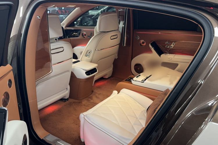 Used Hima S800 2025 Model Range-Extended Xingyao Executive Edition 4-seater (896-line LiDAR)
