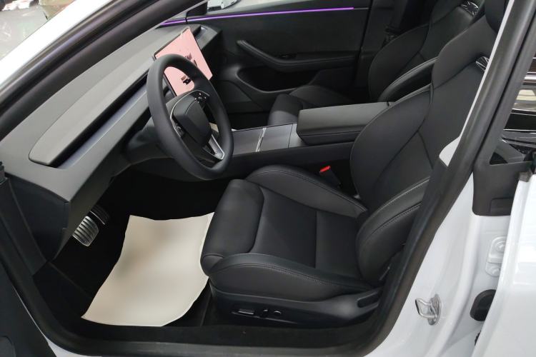 Used Tesla Model 3 2024 High-Performance All-Wheel-Drive Version