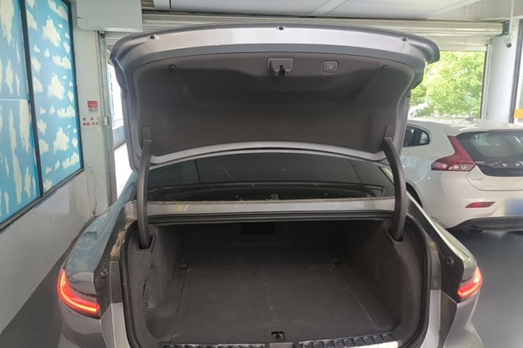 Used Nio ET7 2024 75 kWh Executive Signature Edition