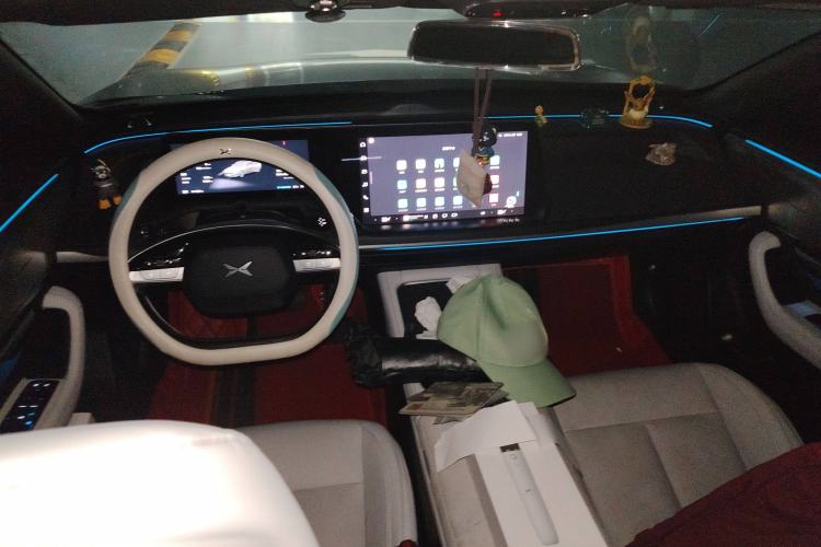 Used XPeng P7 2023 P7i 702 Pro Center Console