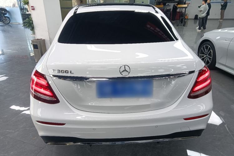 Used Mercedes-Benz E-Class 2019 Restyled E 300 L Sporty and Stylish Edition