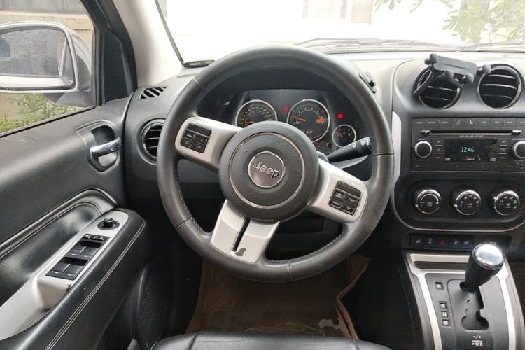 Used Jeep Compass 2014 Revised Version 2.0L Two-Wheel Drive Entry-Level Edition
