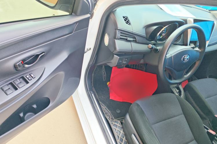 Used Toyota YARiS L Zhi Xuan 2016 Revised 1.5E CVT Charming Edition