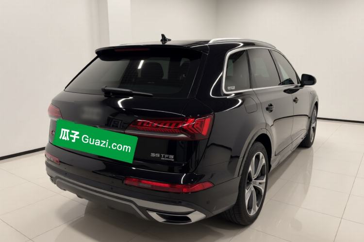 Used Audi Q7 2020 55 TFSI quattro S line sports model