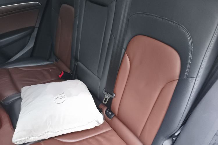 Used Audi Q5 2015 40 TFSI Comfort Model