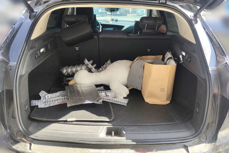 Used Buick Envision 2022 Encore S 552T Two-Wheel-Drive Luxury Model