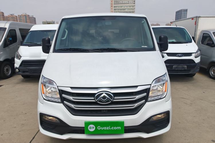 Used SAIC MAXUS Xintu V80 2023 2.0T Manual Classic Aoyuntong Short Wheelbase Ultra-Low Roof 5/6-Seater