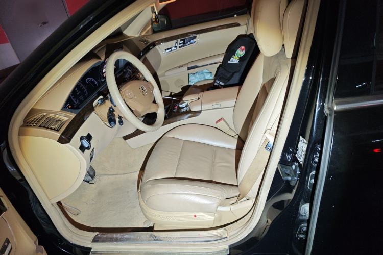 Used Mercedes-Benz S-Class 2012 S 300 L Business-Class Grand Edition Left Front Seat