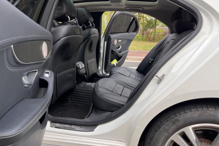 Used Mercedes-Benz C-Class 2017 Facelift C 200 L Sport Edition