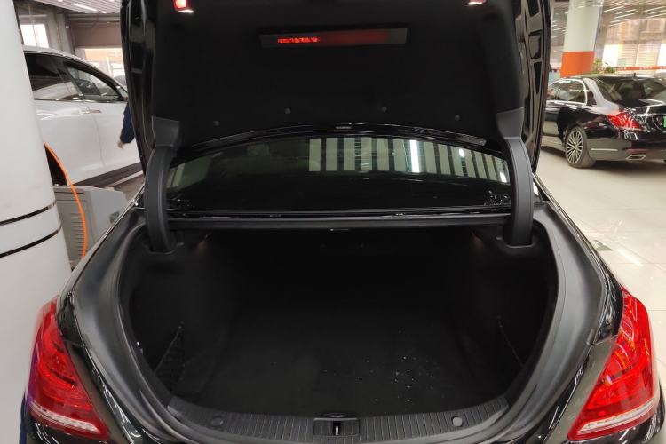 Used Mercedes-Benz S-Class 2014 S 320 L Business Model