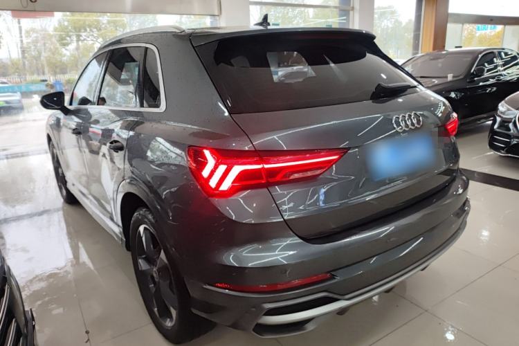 Used Audi Q3 2022 35 TFSI Fashion Dynamic Model
