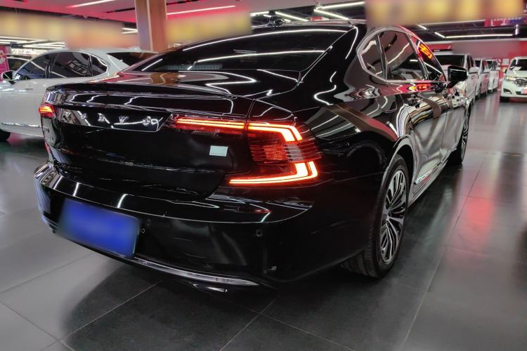 Used Volvo S90 New Energy 2024 Plug-in Hybrid Four-Wheel Drive Long-Range Zhiyi Luxury Edition