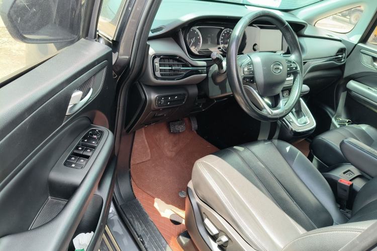 Used GAC Trumpchi M6 2021 270T DCT Luxury Edition (6-seater)
