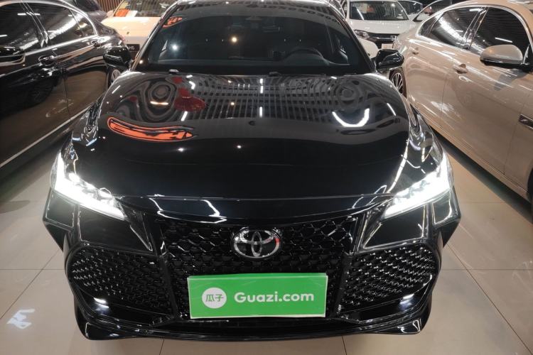 Used Toyota Avalon 2024 Dual-Motor 2.0L Luxury Edition
