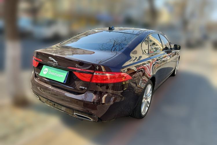 Used Jaguar XFL 2020 XFL 2.0T P200 Two-Wheel-Drive Rally Flag Edition
