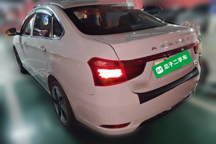 Used Dongfeng Aeolus E70 2021 Revised Version 500 Ultra-Comfort Edition