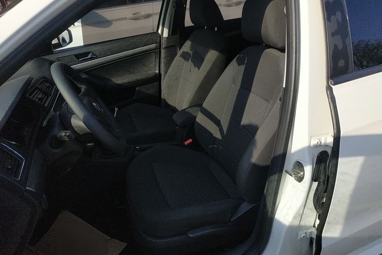 Used Volkswagen Lavida 2018 Classic 1.5L Automatic Fashion Edition China VI Standard