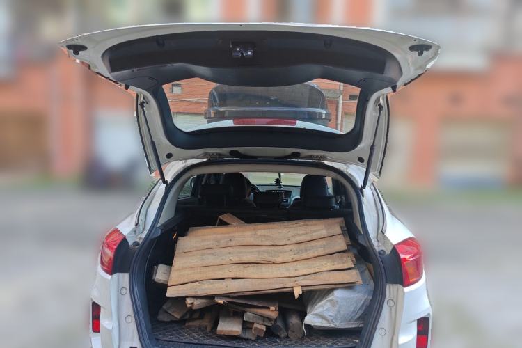 Used Bestune X80 2013 2.0L automatic luxury version